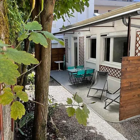 Maisonnette Cosy A Avec Terrasse Et Jardin - Fr-1-555-95 Lägenhet