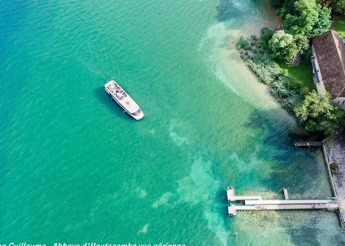 Maisonnette Cosy A Avec Terrasse Et Jardin - Fr-1-555-95 * 艾克斯莱班